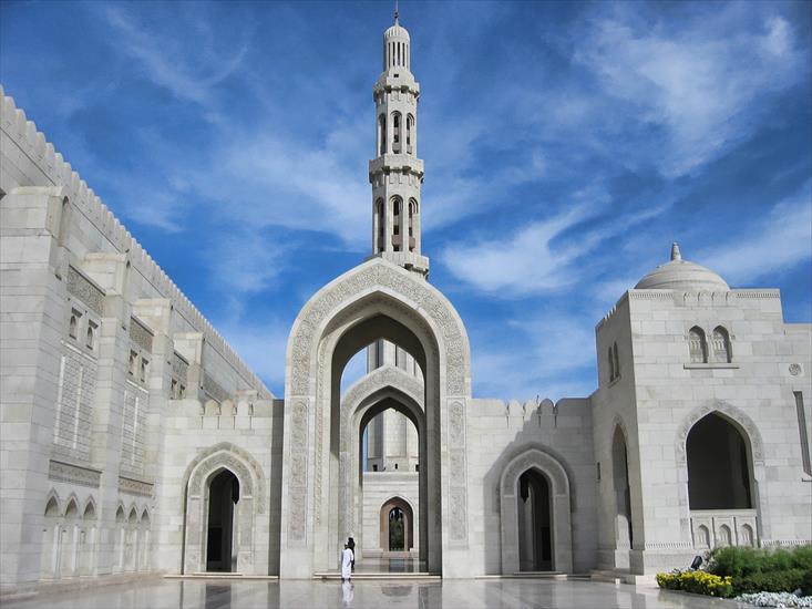 Turcja - Sultan Qaboos Grand Mosque in Muscat -  Oman arch.jpg