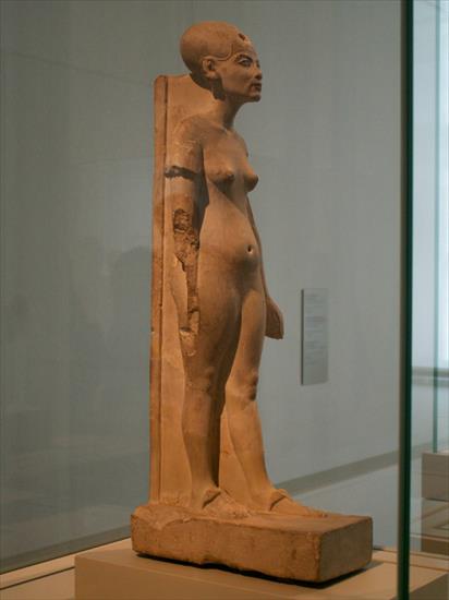 obrazki egipt - posąg z czasów echatona XVIII d 1340.JPG