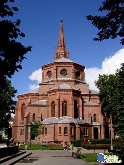 Bydgoszcz   - Kościół pw. śś. Piotra i Pawła.jpg