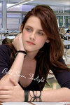 Bella Swan-Cullen, Kristen Stewart - Bella_Swan__Science_Class_by_sheismychibi.jpg
