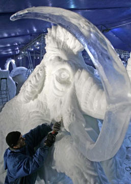 rzeźba z lodu - rzeźba lodowa3.bmp