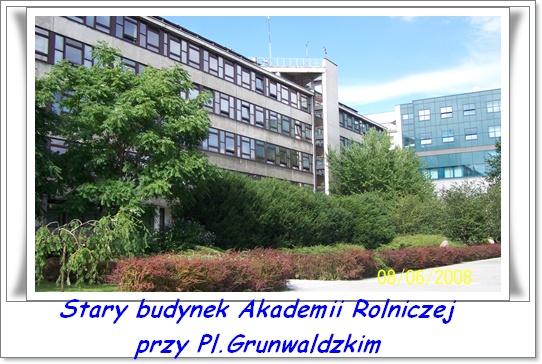 Wrocław Moje miasto - Stary budynek Akademii Rolniczej przy Pl.Grunwaldzkim.jpg